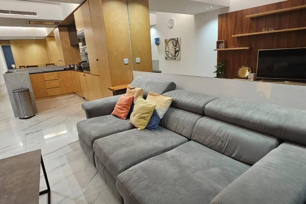 Balluta Bay Seaview 2 Bedrooms 2 Bathrooms Appartement